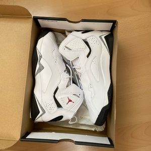 Jordan True Flight White GS